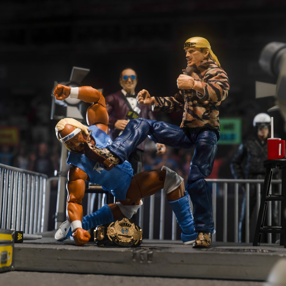 FigureKingdom tweet media