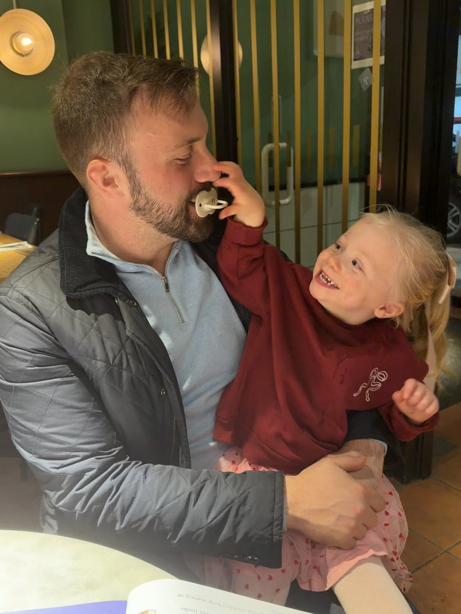 Stoma Babe tweet media