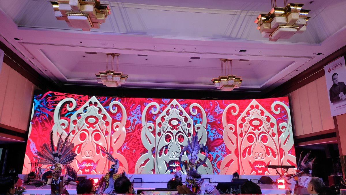 Indonesia tidak akan bercahaya dengan obor besar di Jakarta, tapi Indonesia akan bercahaya dengan lilin lilin kecil di desa -Hatta #RakernasAPUDSI