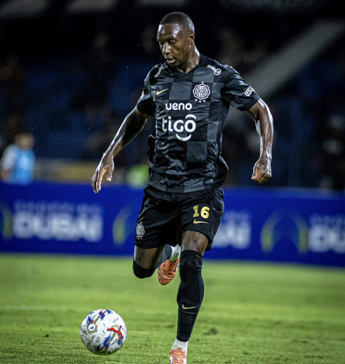 El Hincha Franjeado tweet media