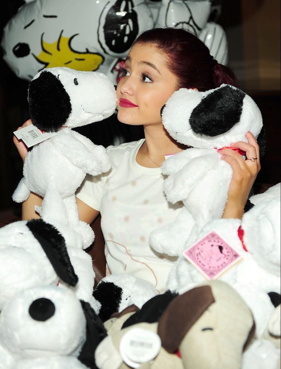 snoopys and the one and only cat valentine