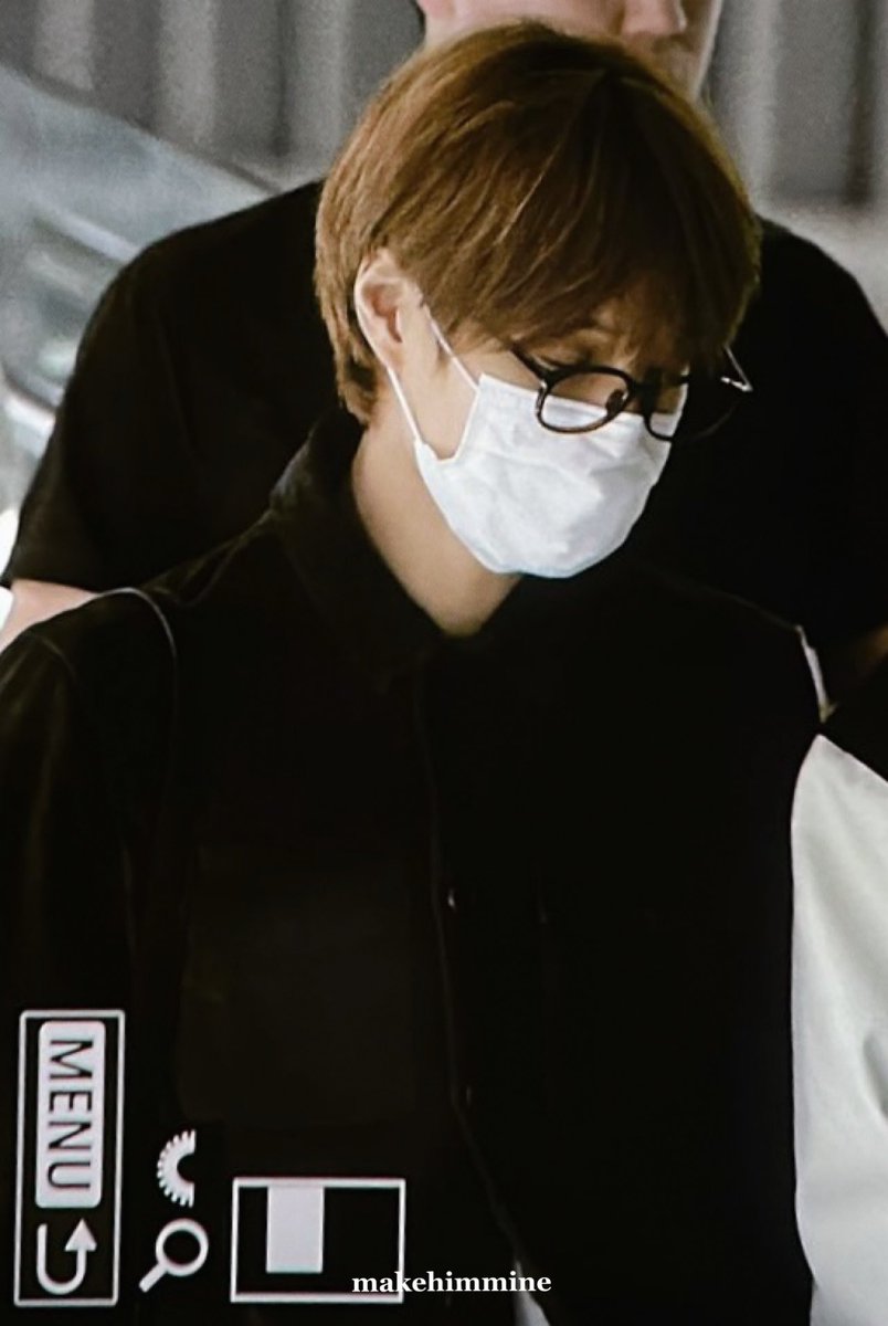 260215 BKK 😴수고했어요!

#엑소카이 #EXO #KAI #jongin #김종인 #카이 #カイ <a href="/weareoneEXO/">EXO</a>