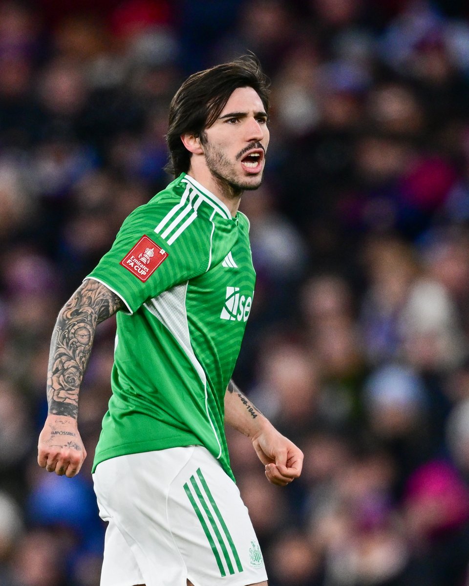 Newcastle United tweet media