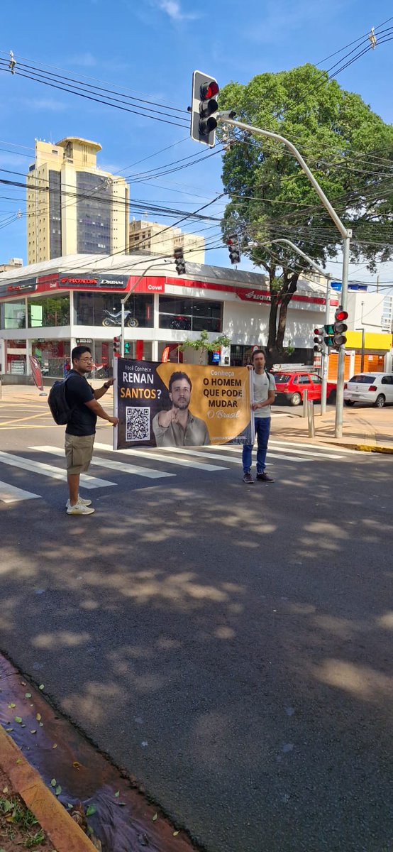 JosCarlos842009's tweet photo. Hoje eu e o pessoal @mblivrems fizemos a divulgação do @RenanSantosMBL em campo grande-MS na Avenida Afonso Pena, a próxima ocorrerá dia 21 de fevereiro, divulge e traga mais pessoas para participar, conto com vcs!
#forabancomaster
#renansantospresidente https://t.co/dUd7NFbk5m