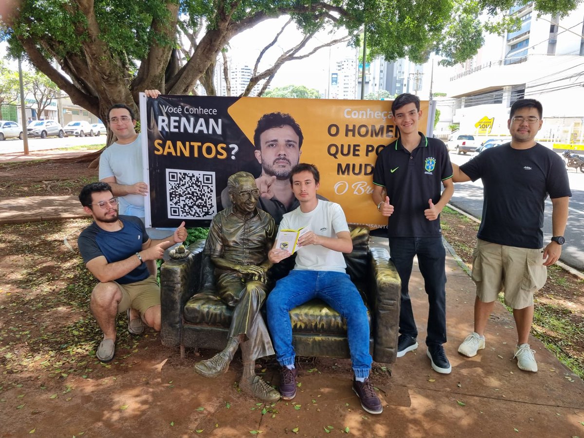 JosCarlos842009's tweet photo. Hoje eu e o pessoal @mblivrems fizemos a divulgação do @RenanSantosMBL em campo grande-MS na Avenida Afonso Pena, a próxima ocorrerá dia 21 de fevereiro, divulge e traga mais pessoas para participar, conto com vcs!
#forabancomaster
#renansantospresidente https://t.co/dUd7NFbk5m