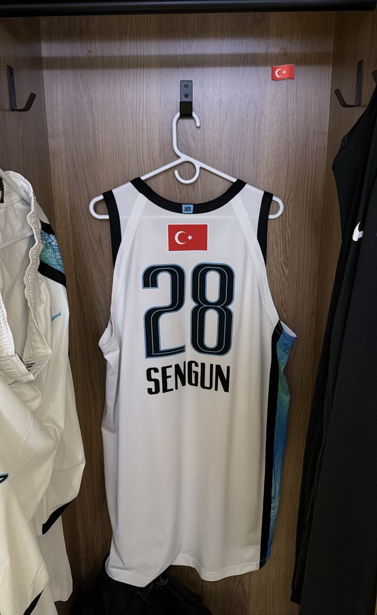 Alperen Şengün, 2026 #NBAAllStar formasına kavuştu 🇹🇷

📸 IG/alperen.sengun