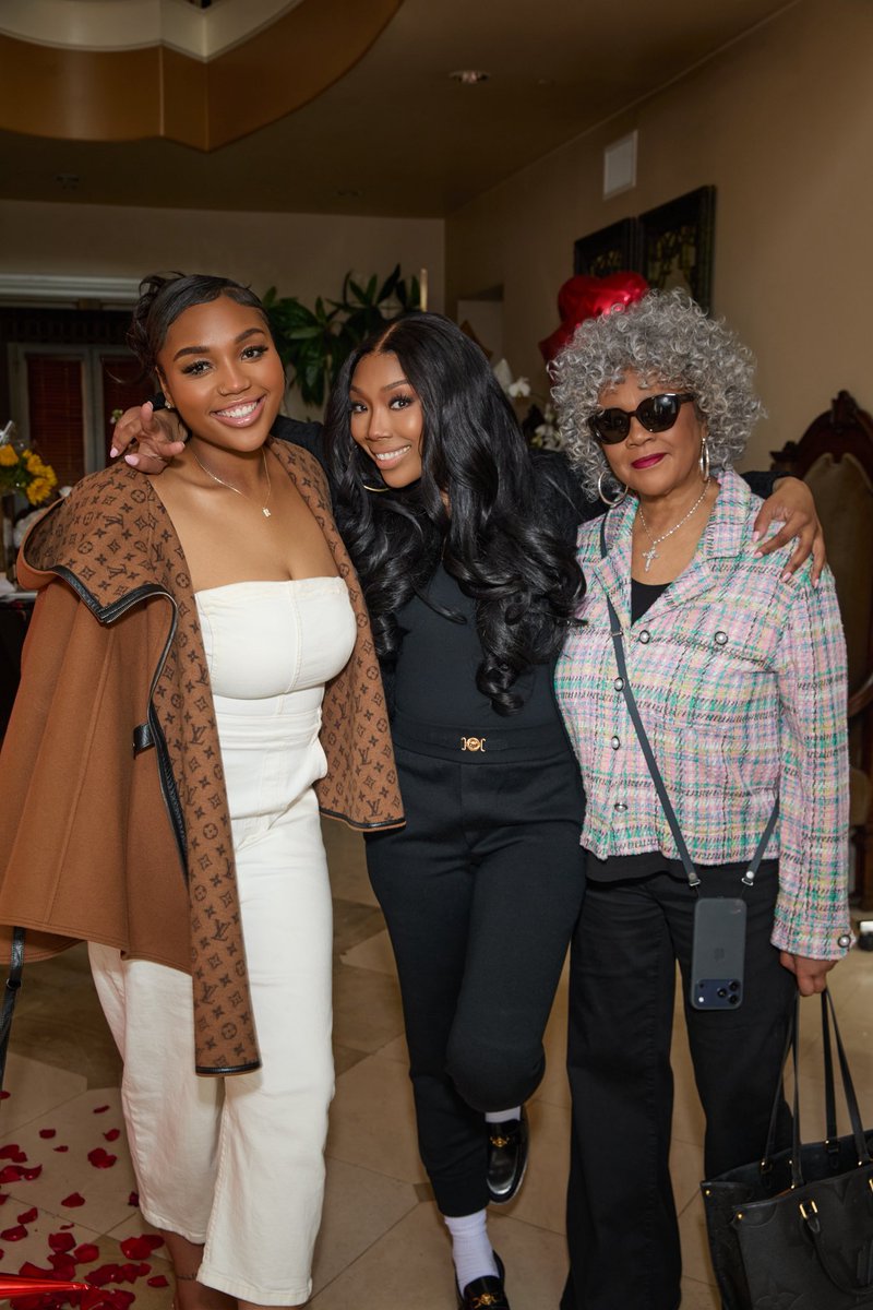 b r a n d y tweet media