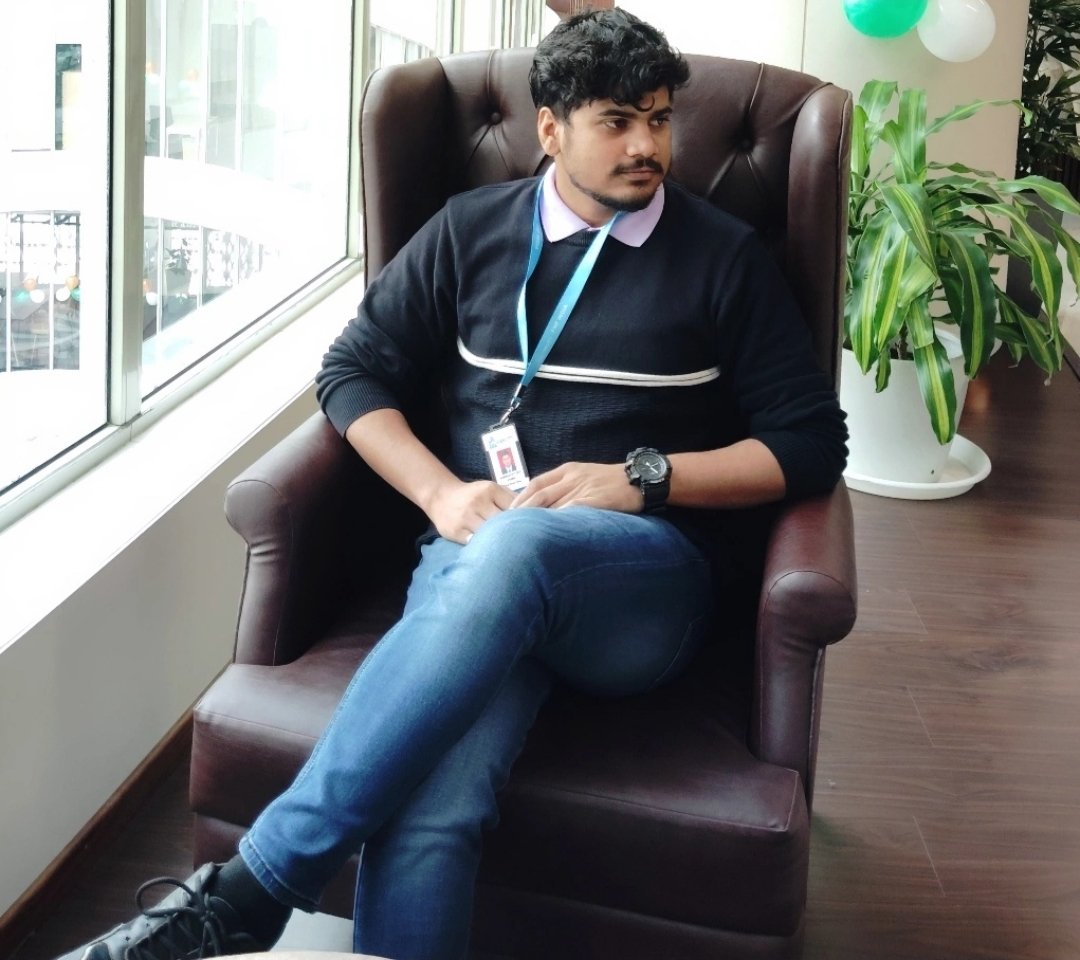Samardas_05's tweet photo. First identity always hits different, the beginning of responsibility, ambition, and self-belief.

Forever grateful for the lessons, growth, and foundation it gave me.@fnfindia 💙

 #Grateful #CareerJourney #Growth https://t.co/uLk6mVUoZl