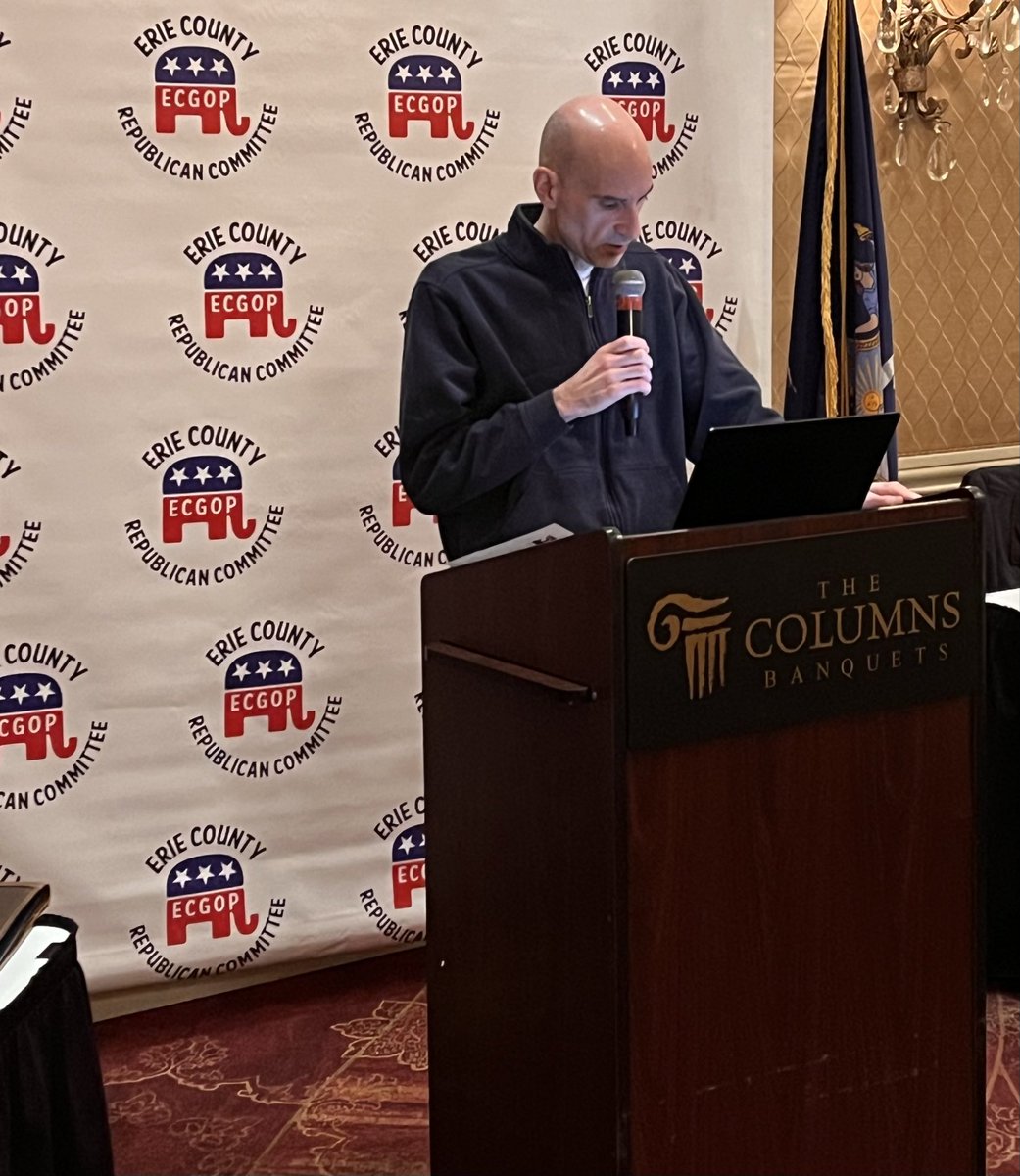 Joe Burns tweet media