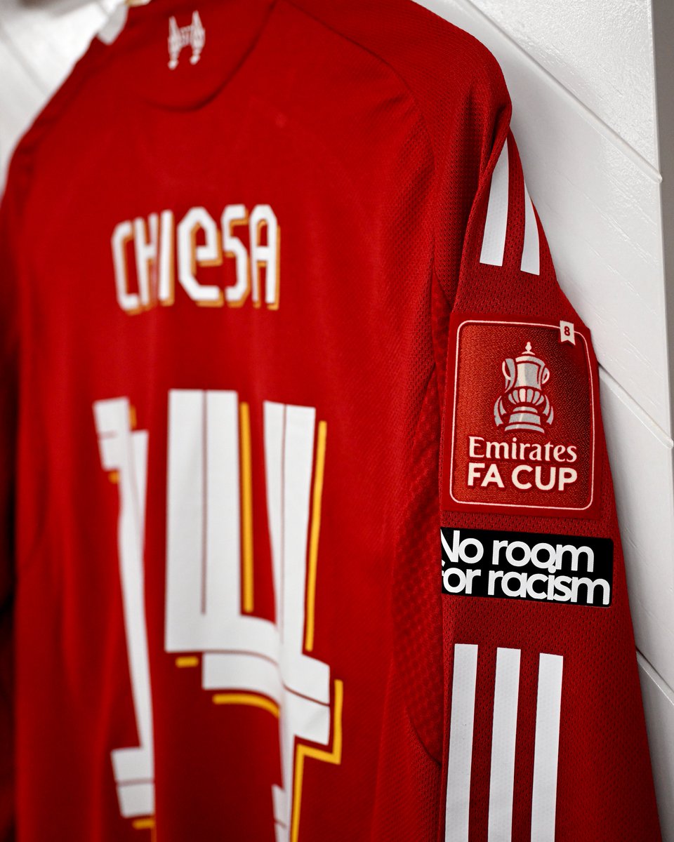 LFC's tweet photo. Inside the home dressing room 📸 https://t.co/nQDfR18qoy
