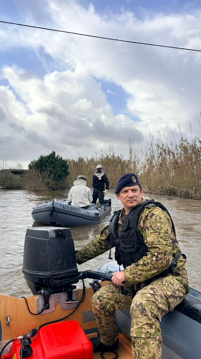 MarinhaPT's tweet image. O dispositivo da Marinha e da @amn_portugal mantém o empenhamento no apoio à população afetada pelas diversas depressões e pelas cheias que atingiram várias regiões de Portugal Continental.

Saiba mais em marinha.pt/pt/media-cente…

#somosmarinha #amn #portugal