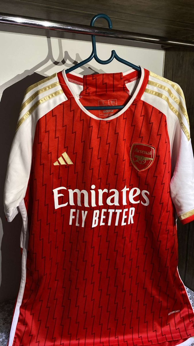 سلطان tweet media