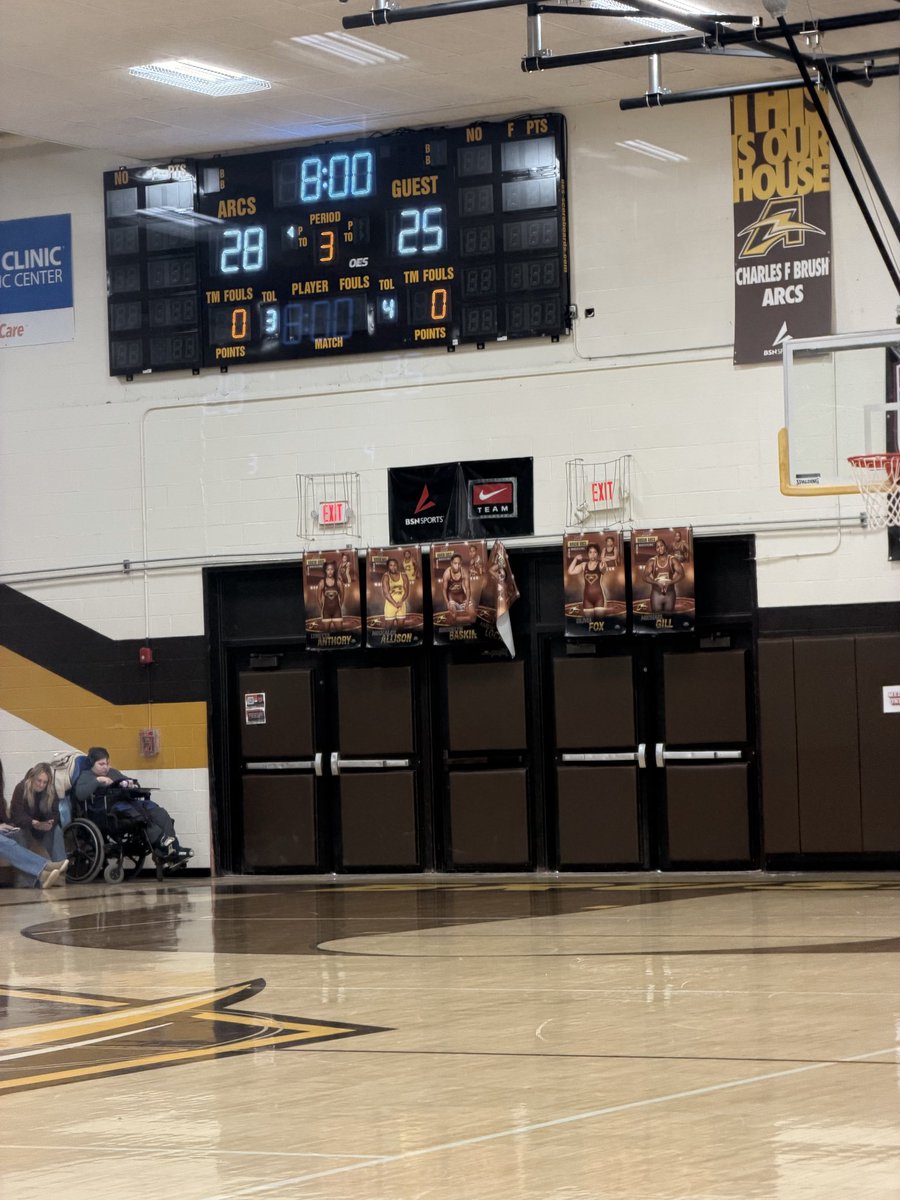 GirlsHoop_CMI's tweet photo. Game #2 

@bb_trinity versus  St. Joseph Academic 

What an amazing first half! 

#chetmasoninvitational https://t.co/whiaqI0f3x