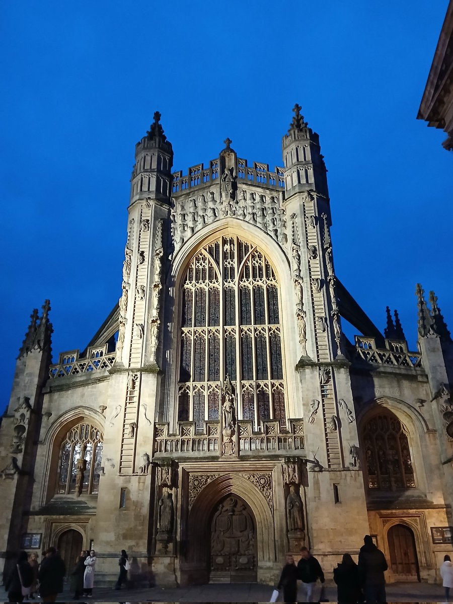 clairywairy88's tweet image. So, a sunny ☀️ Saturday in beautiful #Bath had to be followed by a visit to the fabulous #TheRaven in #QuietStreet x ✨️💛✨️