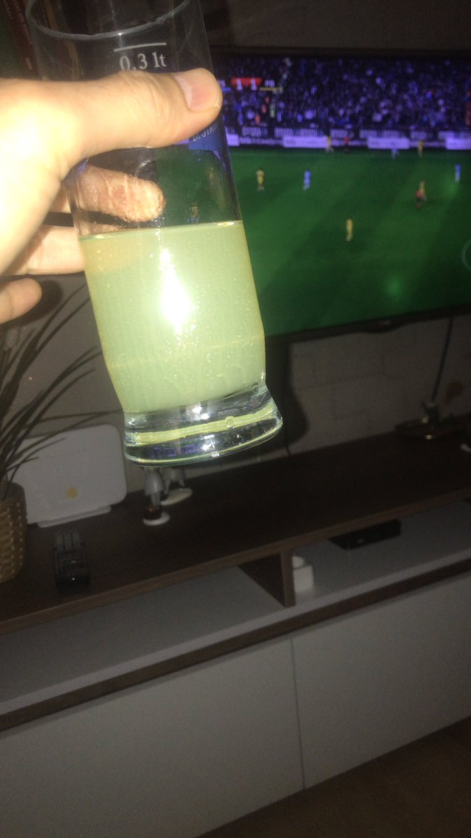 Akp belediye spor (<a href="/Trabzonspor/">Trabzonspor</a>) 2
<a href="/Fenerbahce/">Fenerbahçe SK</a> 3
Mehmet Topuz’un dediği gibi; goyduk eğleniyozzz 🤣🤣🤣
#fenerinmacivar #TSvFB