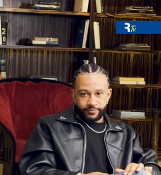 liberta___depre's tweet image. Memphis Depay em entrevista à Romário TV, sobre a torcida do Corinthians. 

"Em termo de impacto e grandeza, o Corinthians se compara com Barcelona e Manchester. Em termos de torcida, não dá pra comparar. Joguei em grandes estádios, com mais 100 mil pessoas. Nunca vi o que vejo