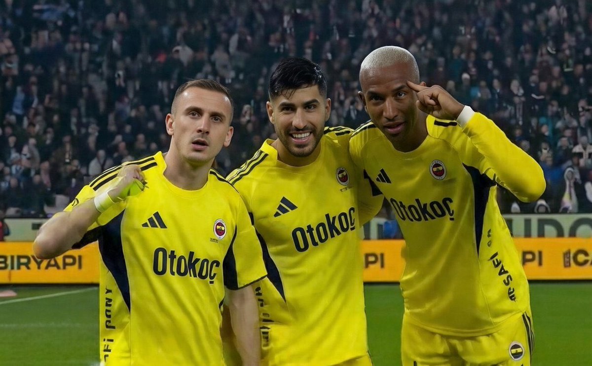 GOLden trio 

#TSvFB