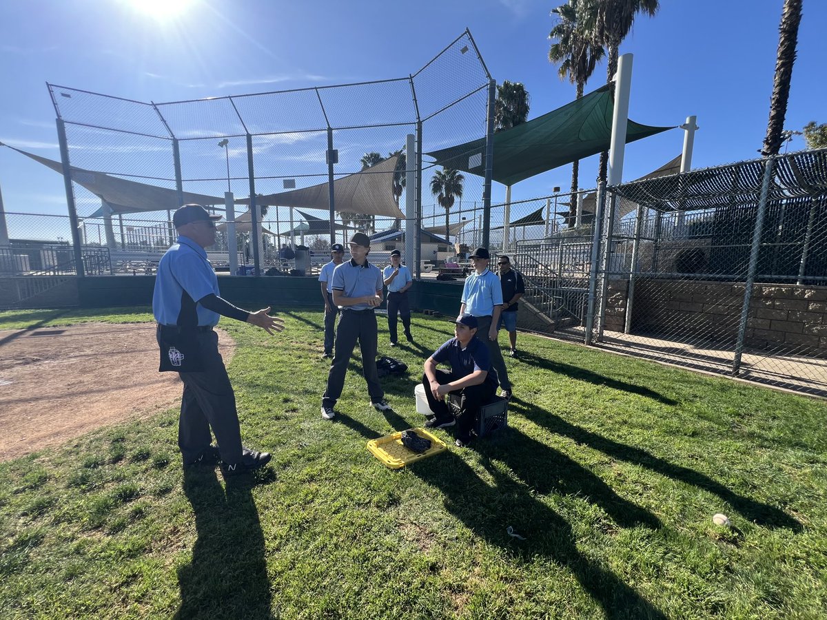 Sledgebats tweet media