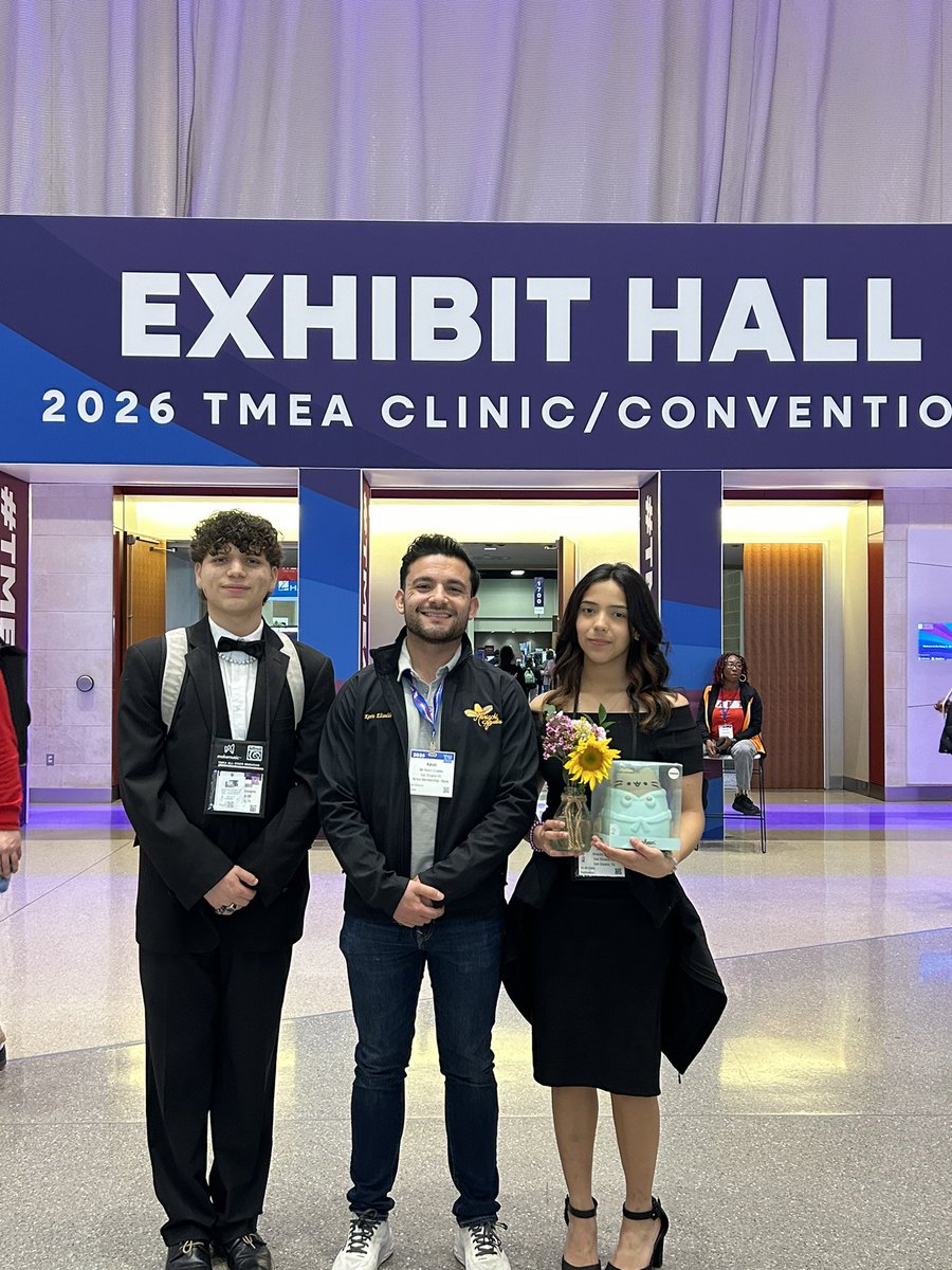 SEHS EAGLE BAND tweet media