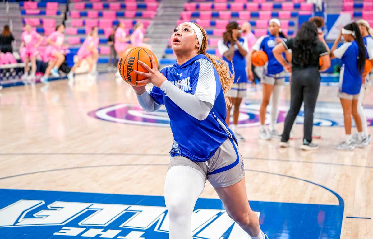 IndStWBB's tweet photo. Road work 💼

Trees and Bulldogs tip in 30

#MarchOn | #ASONE https://t.co/SIo5rcF9qy