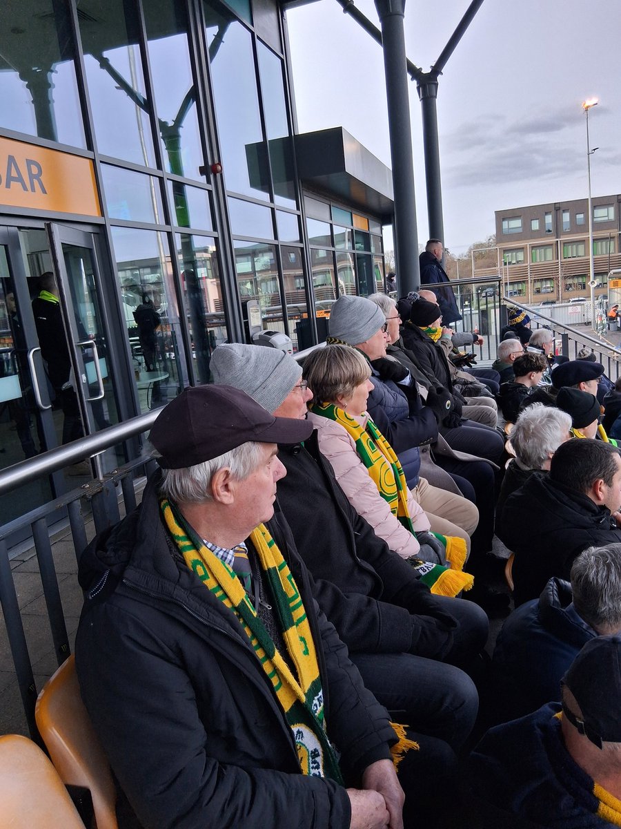 AKAAnnie1's tweet photo. Wow, backs to the wall very light on players today. Injuries just keep coming🤔 But the lads dug in and worked their socks off full commitment to the cause absolutely cracking. 
0-0  Fablous support 96 recorded but possible more.
Great afternoon with ⬇️ in the posh seat's 💚💛 https://t.co/mo1r0L8F5S