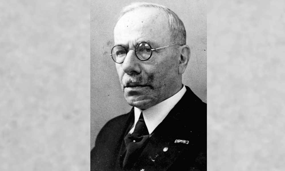 <a href="/abrahamendieta/">Abraham Mendieta</a> Quien no conoce de historia esta condenado a repetirla. 

El ultra conservador Max Naumann (judio) y la Asociación de Judíos Nacionales Alemanes apoyaron al nazismo, pensando equivocadamente que el antisemitismo era un bulo. 

Y por anticomunistas todos ellos se fueron al horno.