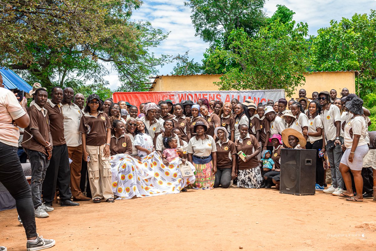 marange_women's tweet photo. This Valentine's Day, the world celebrates romance, Marange women fight for something deeper.
Love is:
💧 Clean water, not poisoned rivers
⛓️ Freedom from traffickers
🌱 Dignity through economic justice
🗣️ The right to speak without fear
#MarangeWomenAlliance #ValentinesDay https://t.co/fDR7Bc4HQJ
