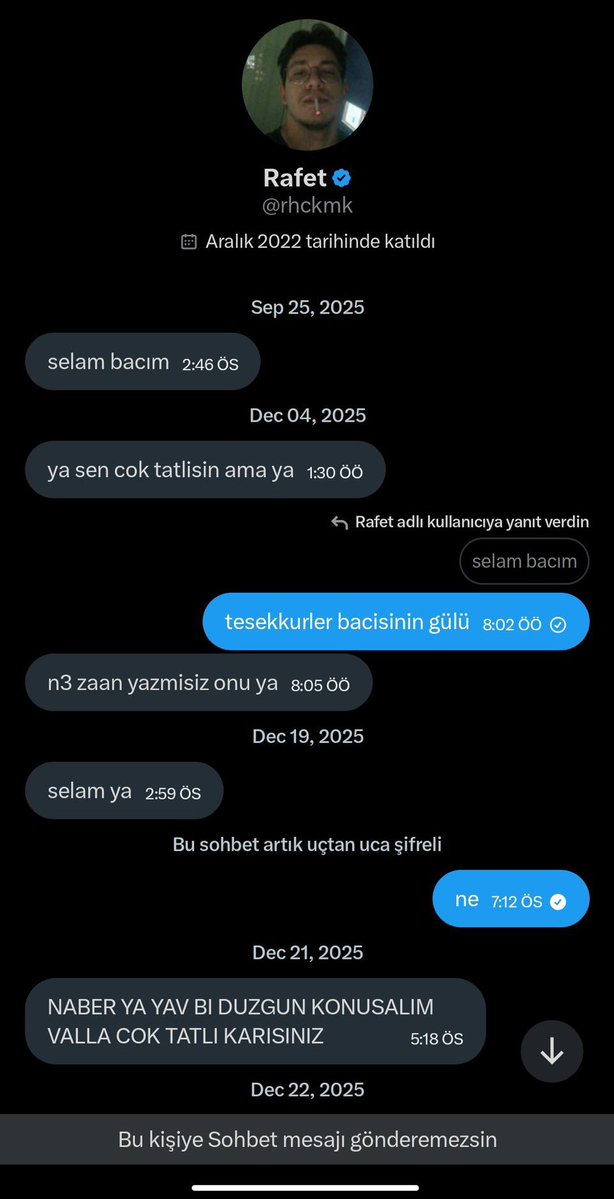 ihanetivar37's tweet image. kiz sana istemedigini soylemesine ragmen neden bu kadar israr ediyorsun rafet? kendine saygin yoksa karsindaki kadina saygi duy