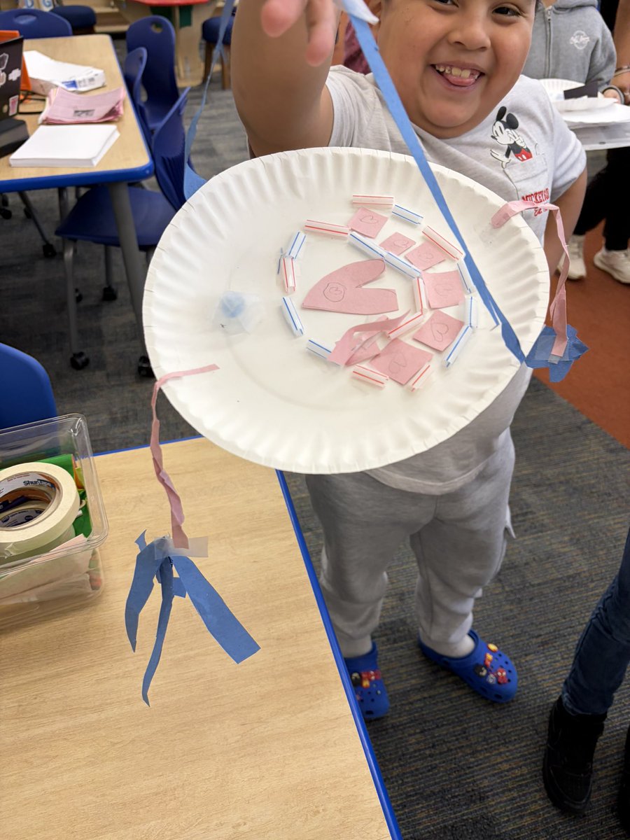 Ms. Cole's Classroom tweet media