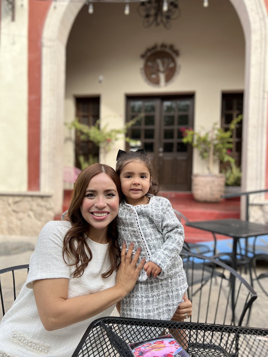 Feeeeliz San Valentín! 💖
Hoy se celebra el amor en todas sus formas 🫶🏼 con tu persona favorita, tu familia, tus amigos…