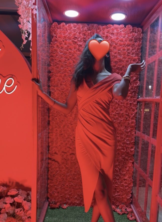 FitGirlCodes's tweet image. Another year of being single🙂‍↔️

Main character energy, zero effort required with @ASOS_news 

#ASOS #ASOSDesign #RedDressMoment #CorporateGirlie #WeekendLook #StyleDiary #FashionFinds #MainCharacterEnergy