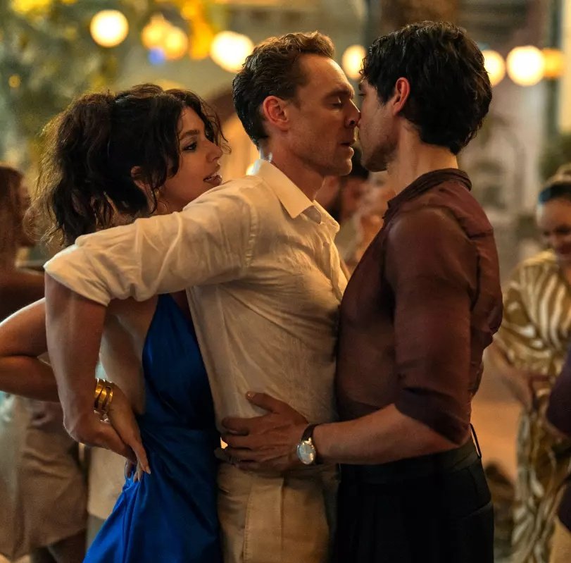 bestoftwh's tweet image. Happy Valentine's Day