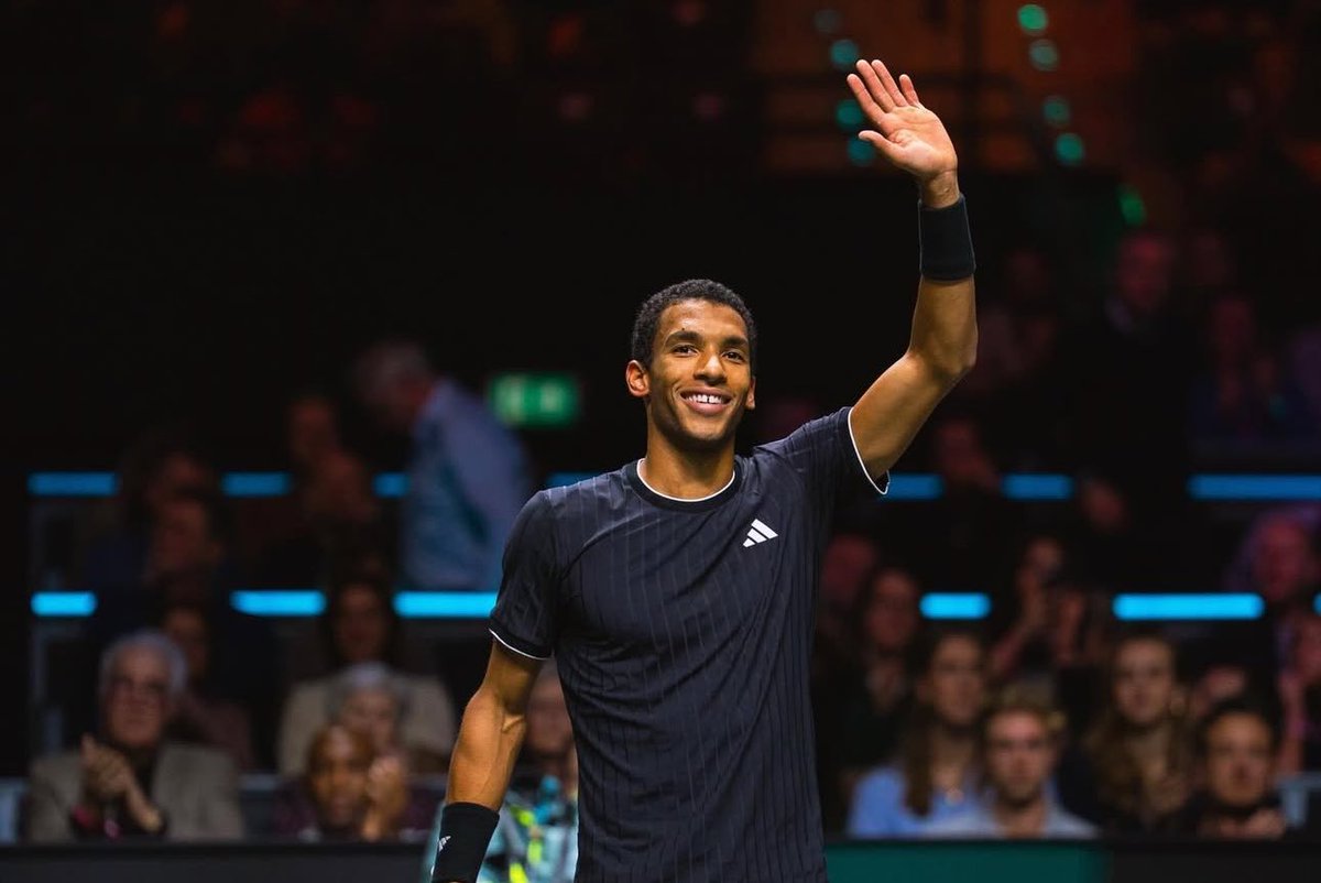 KING 👑 FÉLIX AUGER-ALIASSIME 🇨🇦 tweet media