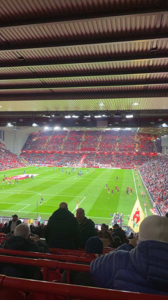 BrandsLFC's tweet photo. A dream come true 🏠❤️ https://t.co/yxiCyrHn8M