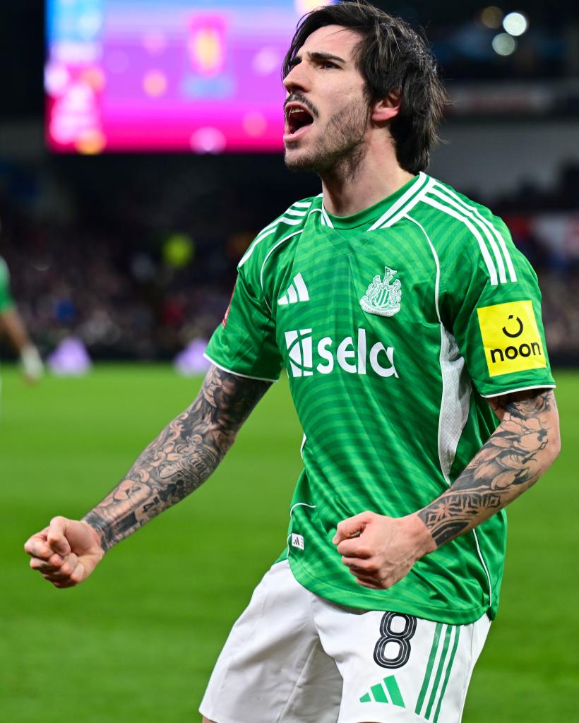 <a href="/NUFC/">Newcastle United</a> SANDRO TONALI 🤩