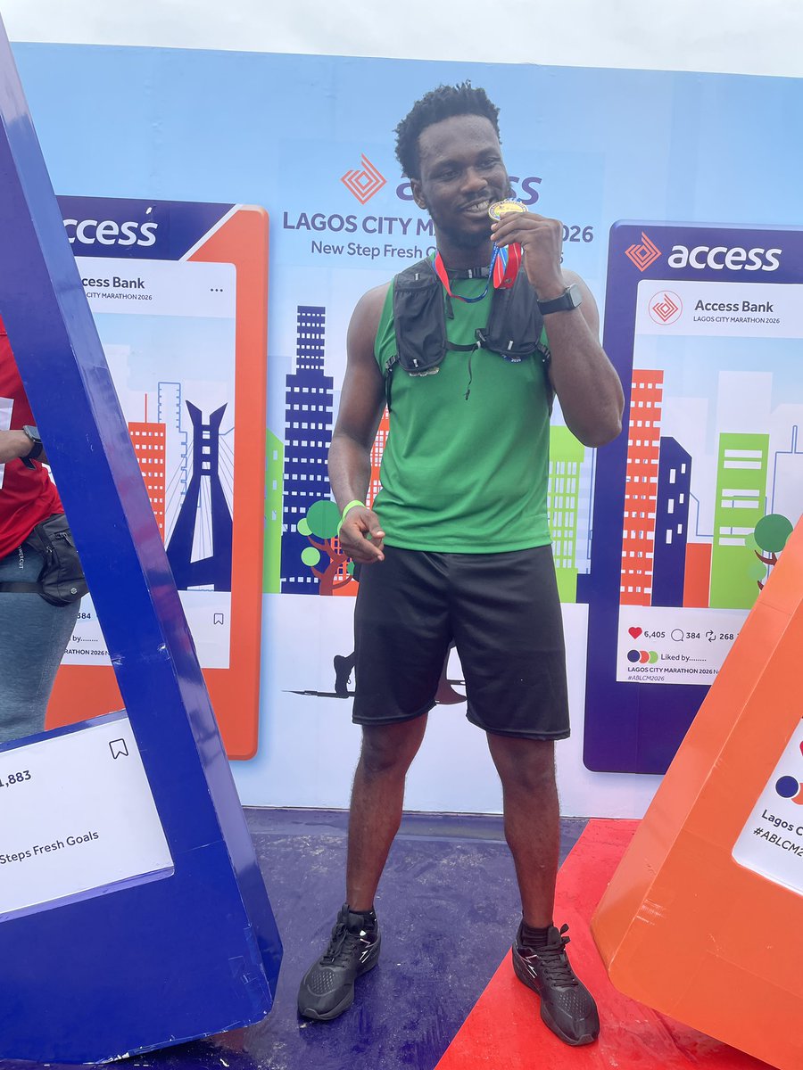 fadeogo (mbaku) tweet media