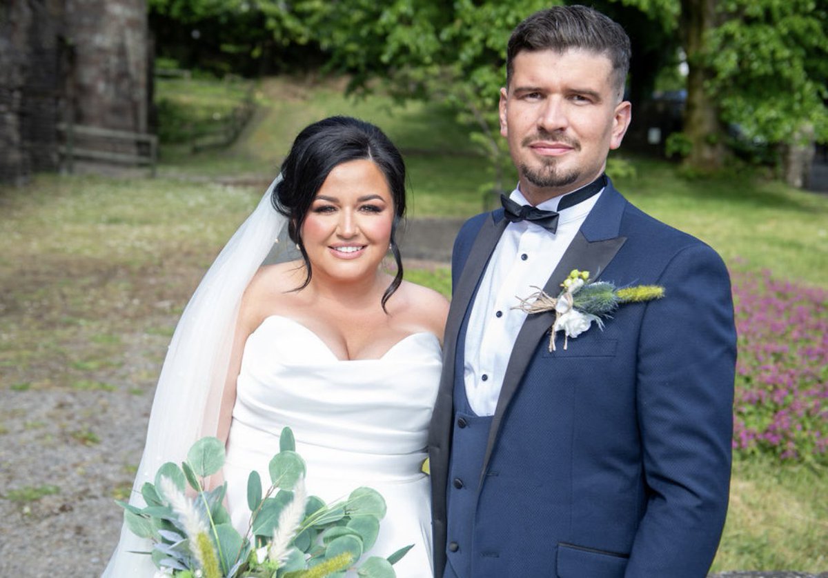 Chloe Howells tweet media