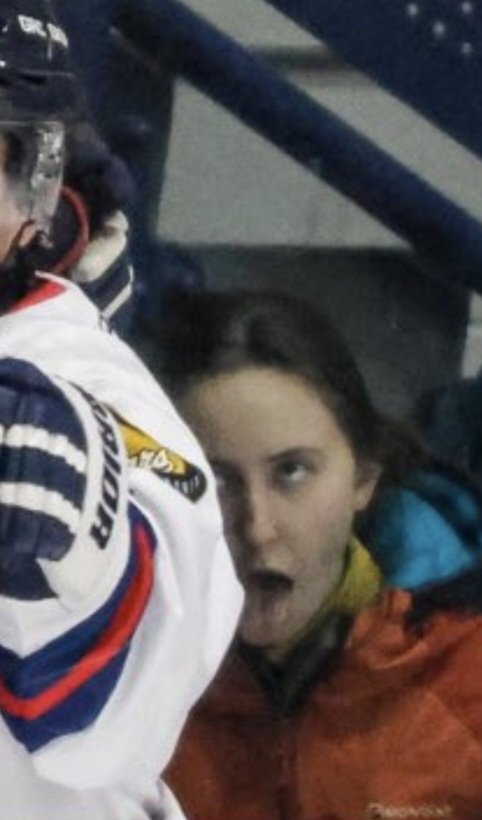 Face At The Plexi tweet media