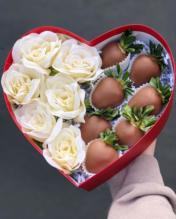 To my bestie because she deserves it, Happy Galentines baby <a href="/umbraldew/">雪美英. Mei</a>!