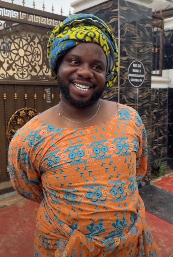 If them say make boys collect all the phones Dem buy for girls, is your phone safe? Ehn fine girl? 😂#BBMzansiS6