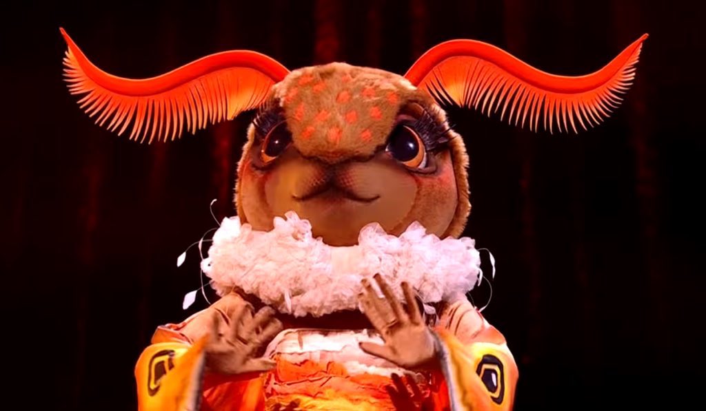 Multi-fandom TV addict tweet media