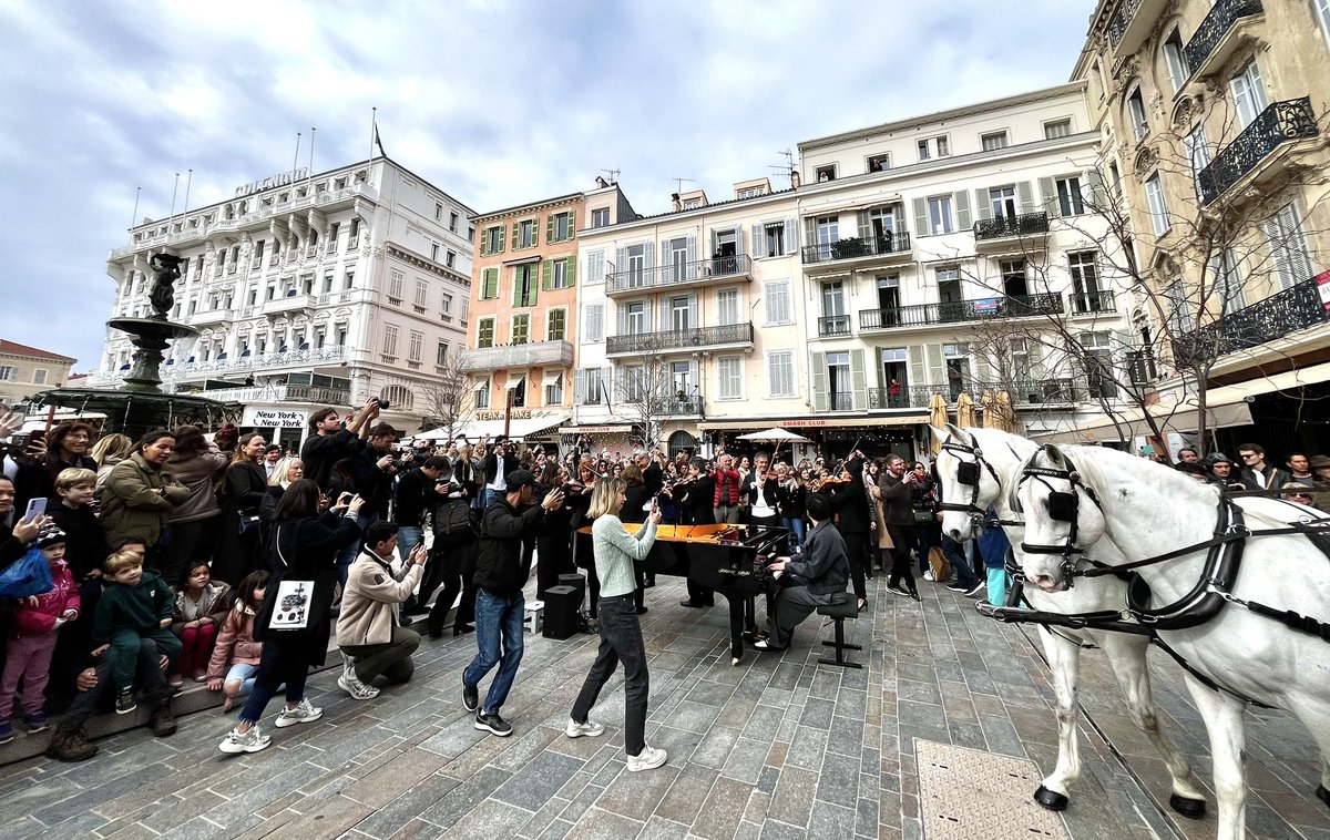 Régis Courvoisier tweet media