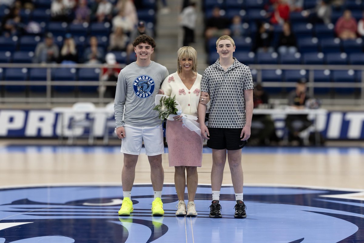 Memorial Hoops 🏀 tweet media