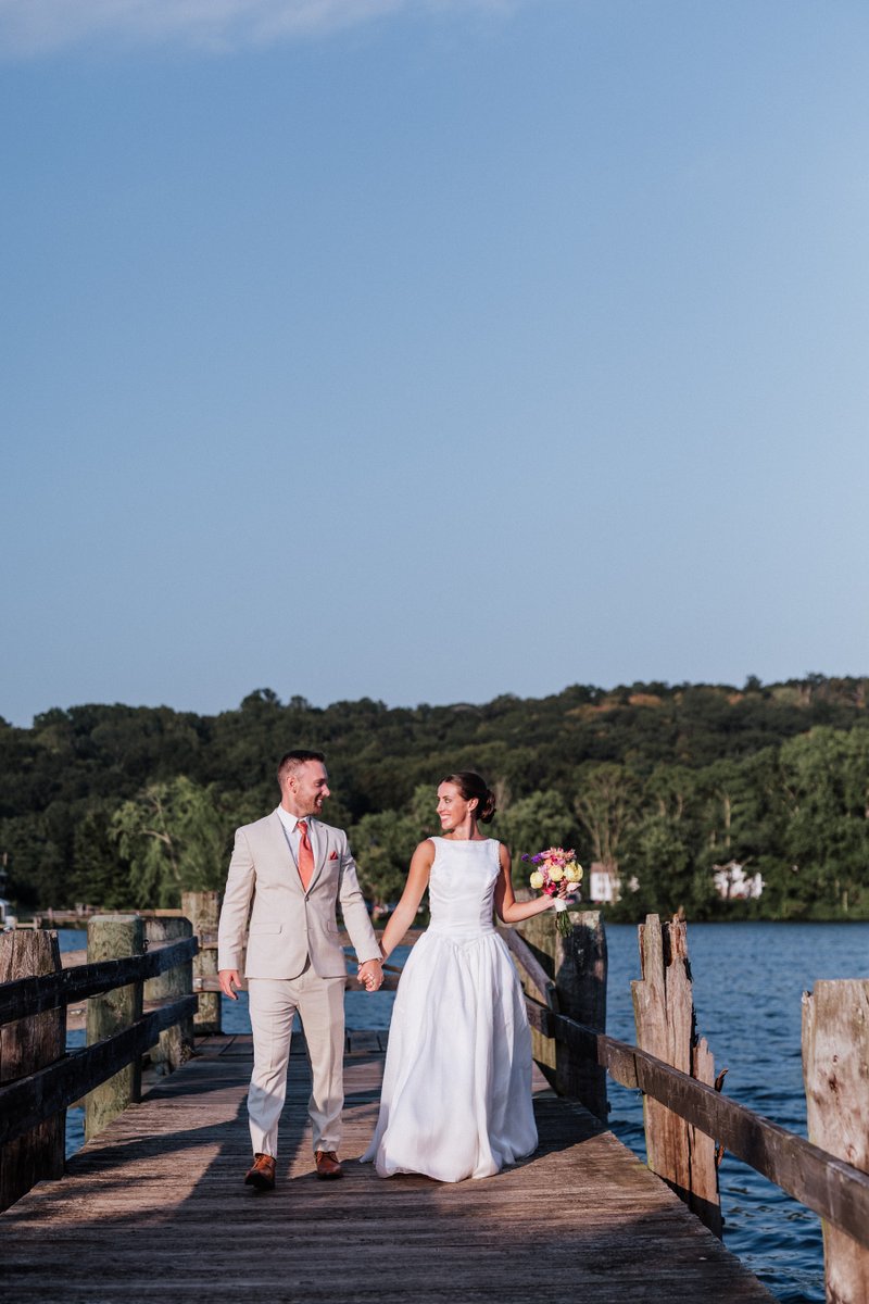 CCSU's tweet image. Love that lasts a lifetime, rooted in Blue Devil pride 💙🔱💍

Submit your Blue Devil love story🫶: form.jotform.com/80246144388964
Visit ccsu.edu/alumni/central… for more!

#WeAreCentral #valentinesday