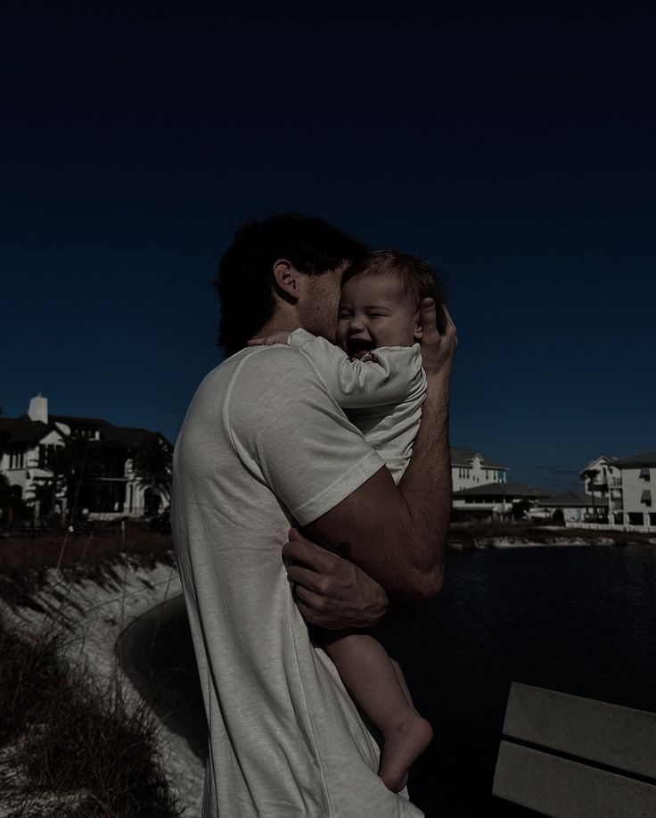 "Gör bunları, anneciğim! "
"Gör, Babacı olmak yok. "
                  Umut Yıldızı 33.Bölüm 💫
#umutyıldızı #ilahipetekya