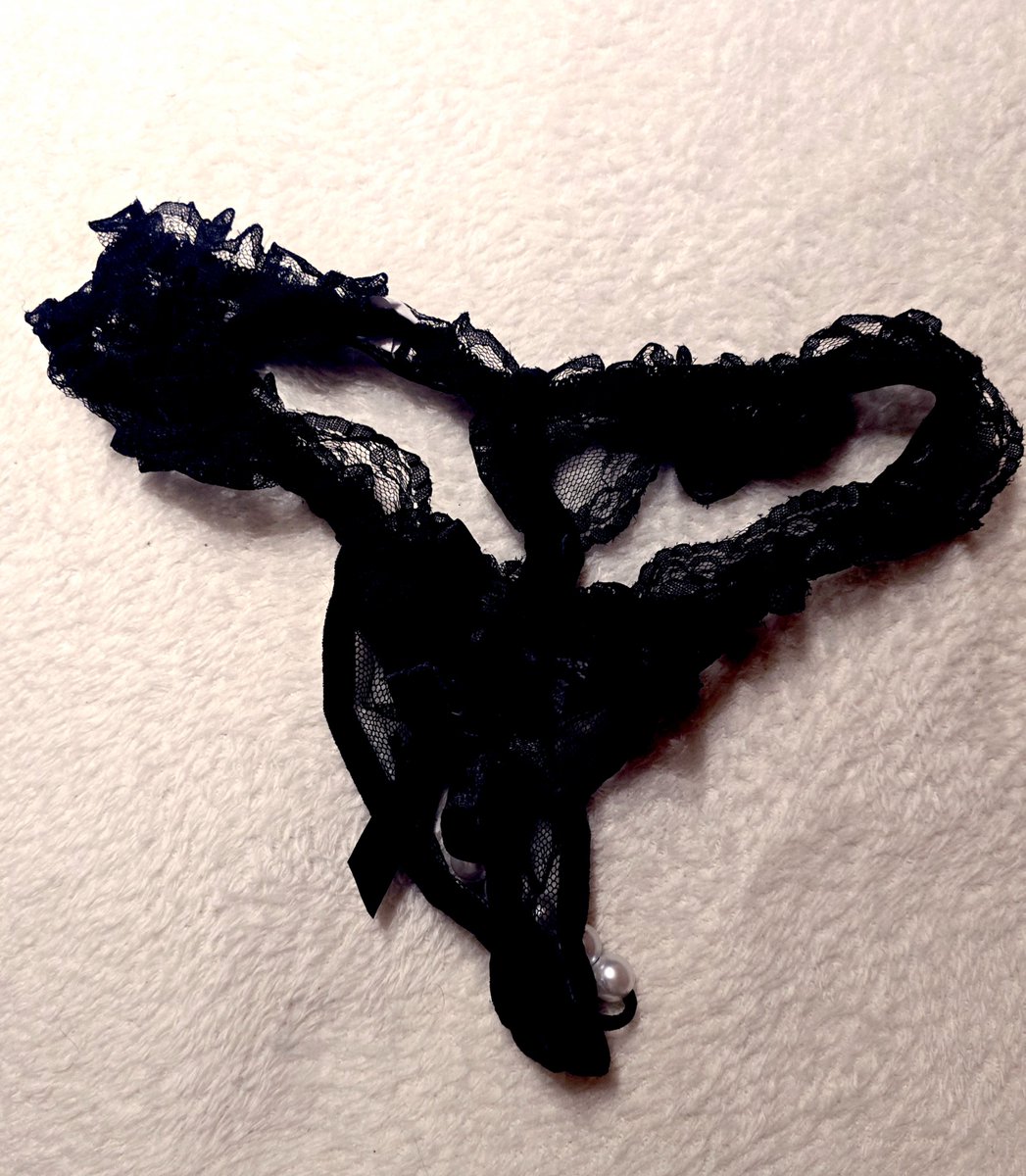 dick_dick08's tweet photo. I dare you to post a photo of yourself with your panties open.
🔥
Respost here... 👇🏼 https://t.co/7HuAWaWiGx