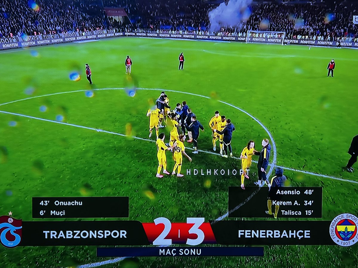 MDincTuncel's tweet photo. Tek tek hepinizi seviyorum. Bize böyle büyük oynayın hep… Bu arada Tedesco hocama da çok teşekkür ederim. Yine alnımız ak dönüyoruz Trabzon’dan… TEBRİKLER FENERBAHÇE’M!  #TSvFB https://t.co/G9nvP0tnXP