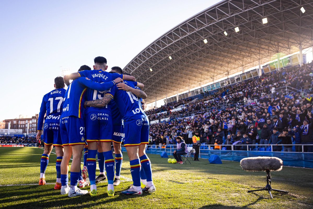 LuisMilla_6's tweet image. VAMOS EQUIPO 💪🏽 +3 en casa con nuestra gente. Un esfuerzo increíble de todos. Que no pare! 💙 @GetafeCF