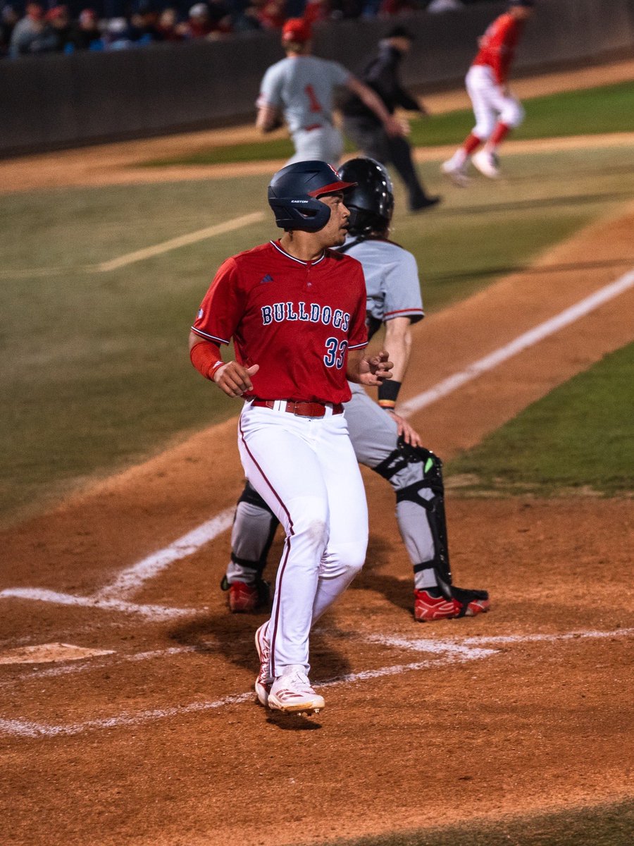 Diamond 'Dogs tweet media