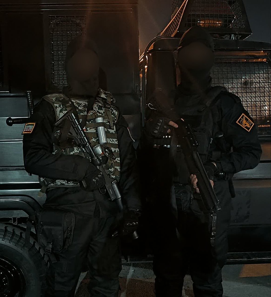 🔴 امام خمینی (ره) فرمودند: «عربی زبان قرآن است و فارسی زبان مقاومت».

يقول روح الله الامام الخميني اللغة العربية لغة القران واللغة الفارسية لغة المقاومة.
#قوات_البسيچ 🇮🇷
روحي فداء رهبر خامنئى
#كويتي_وافتخر 🇰🇼